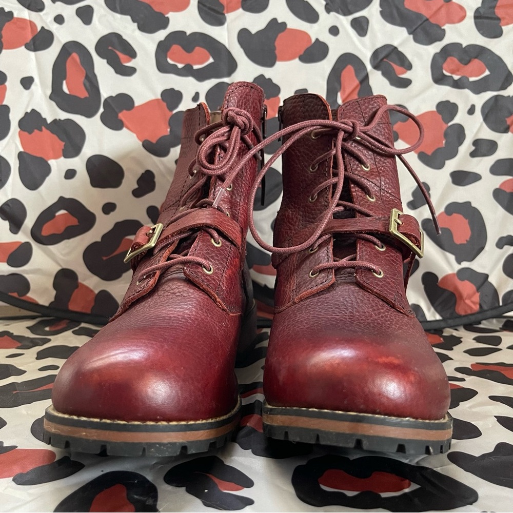 Red Combat Boots - Picture 4 of 6